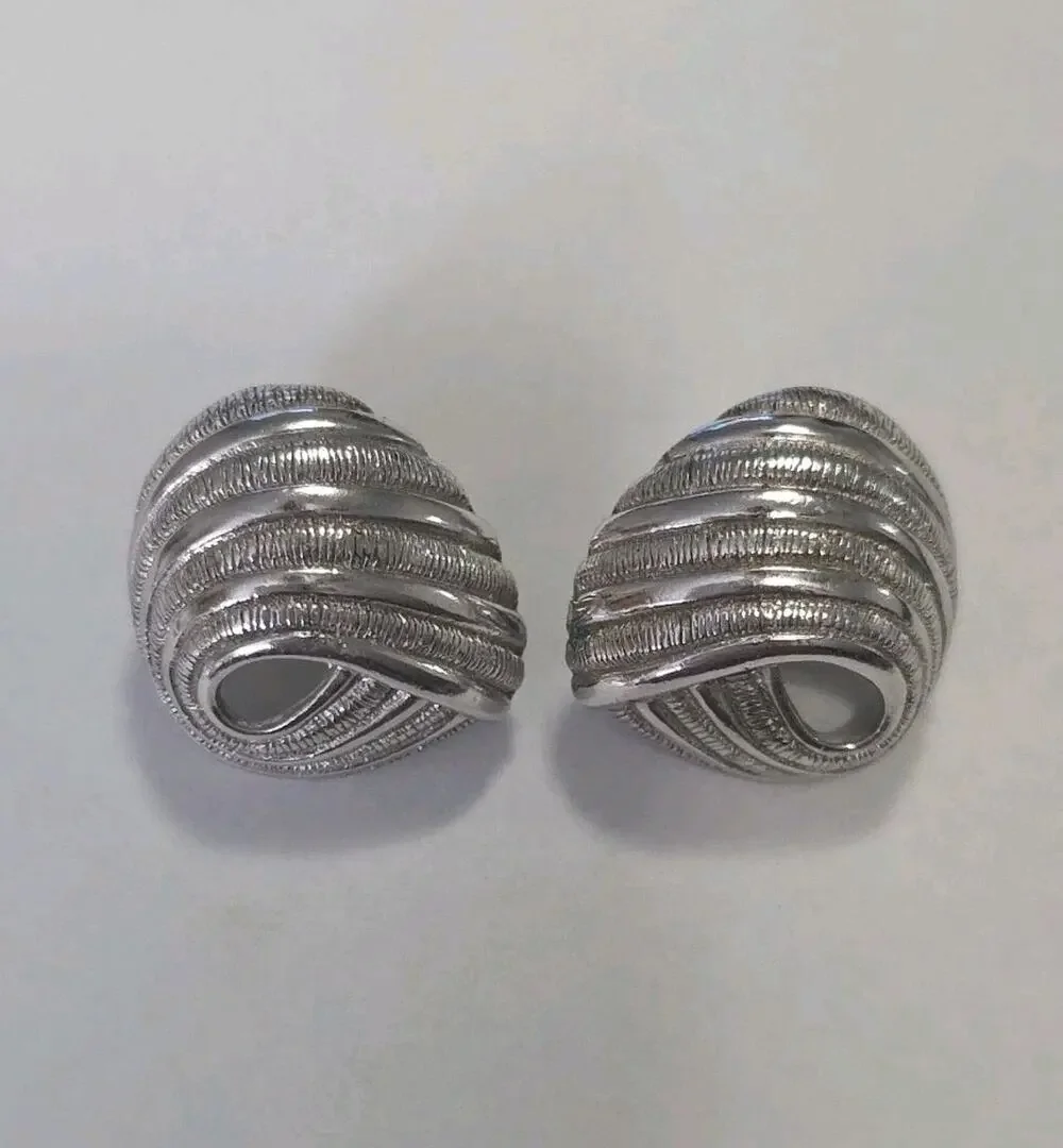 Vintage Crown Trifari Signed Earrings Textured Silver Tone Metal Swirl Clip On
